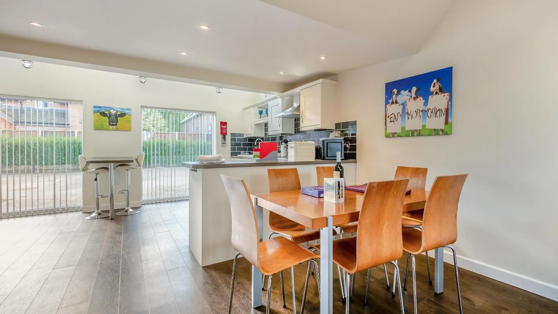 The Parlour Villa Ferndown